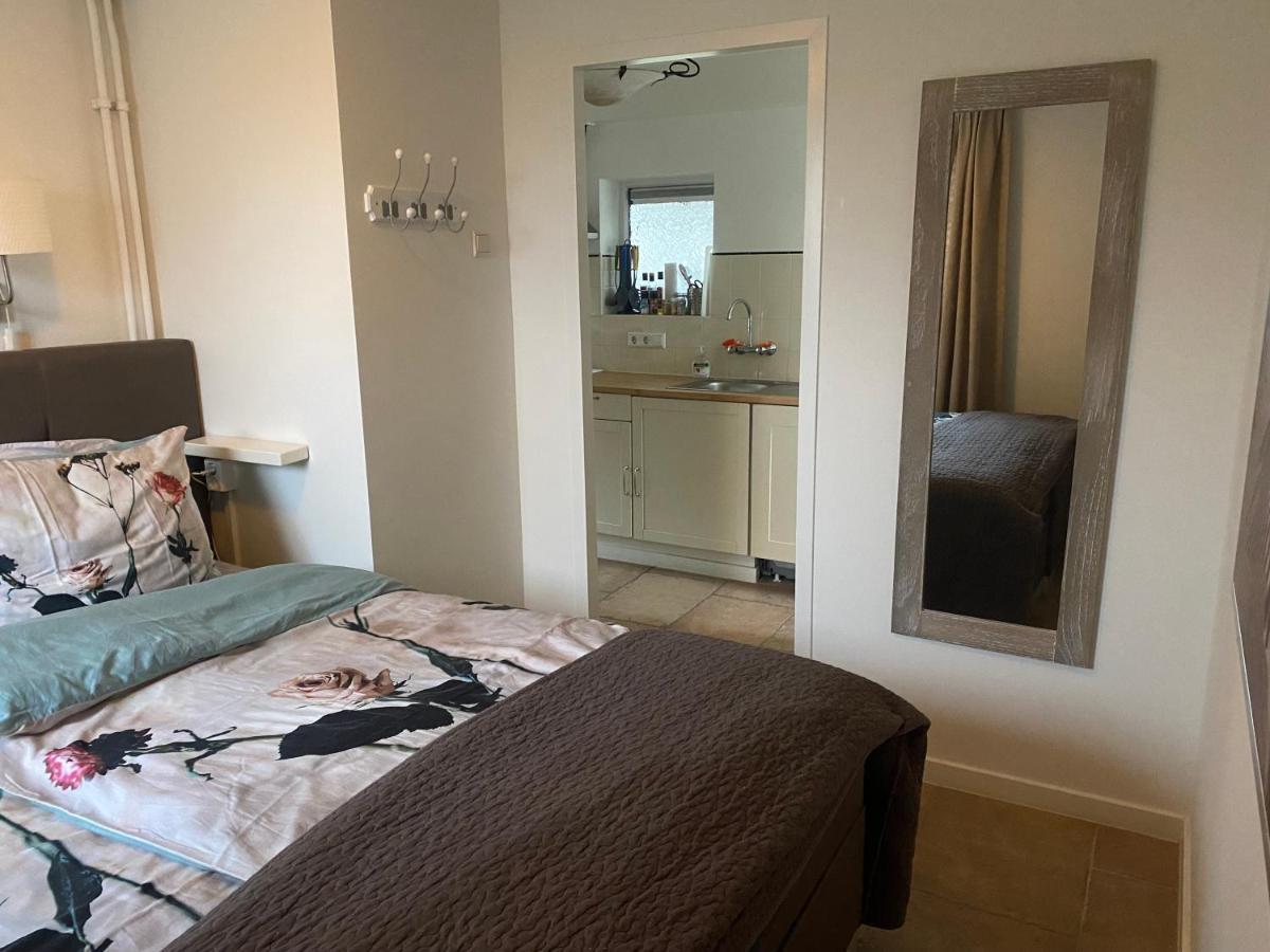 Apartment Ella With Free Privat Parking Зандфорт Экстерьер фото