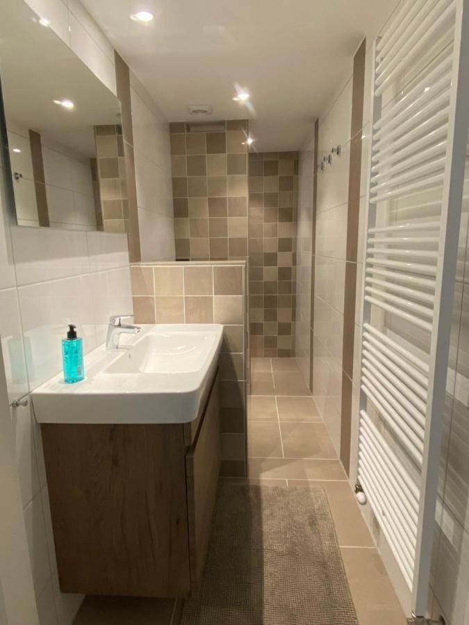 Apartment Ella With Free Privat Parking Зандфорт Экстерьер фото
